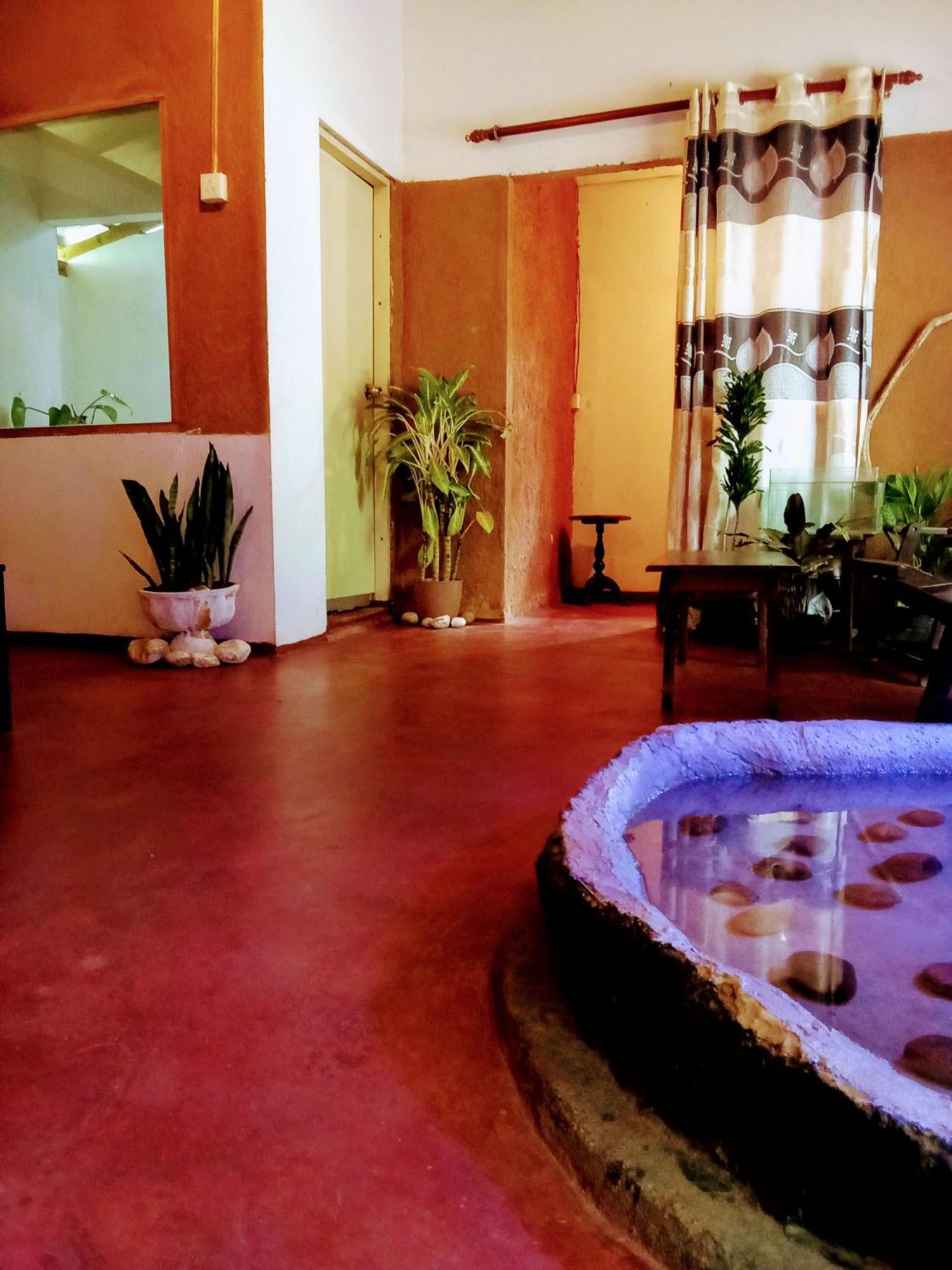 Ancient Gardens Villa ピンナワラ エクステリア 写真